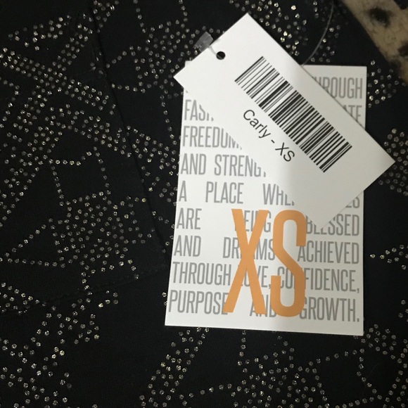 Lularoe Elegant 2016 Carly - Picture 2 of 7